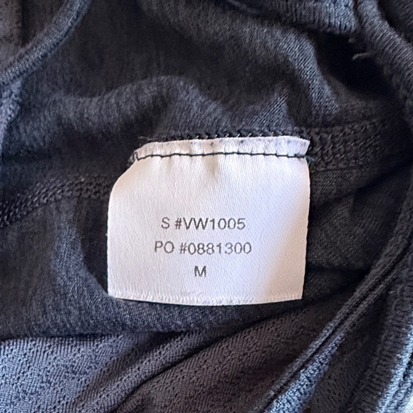 🖲️ Vuori Halo Crop Tank 🖲️ - Picture 6 of 6